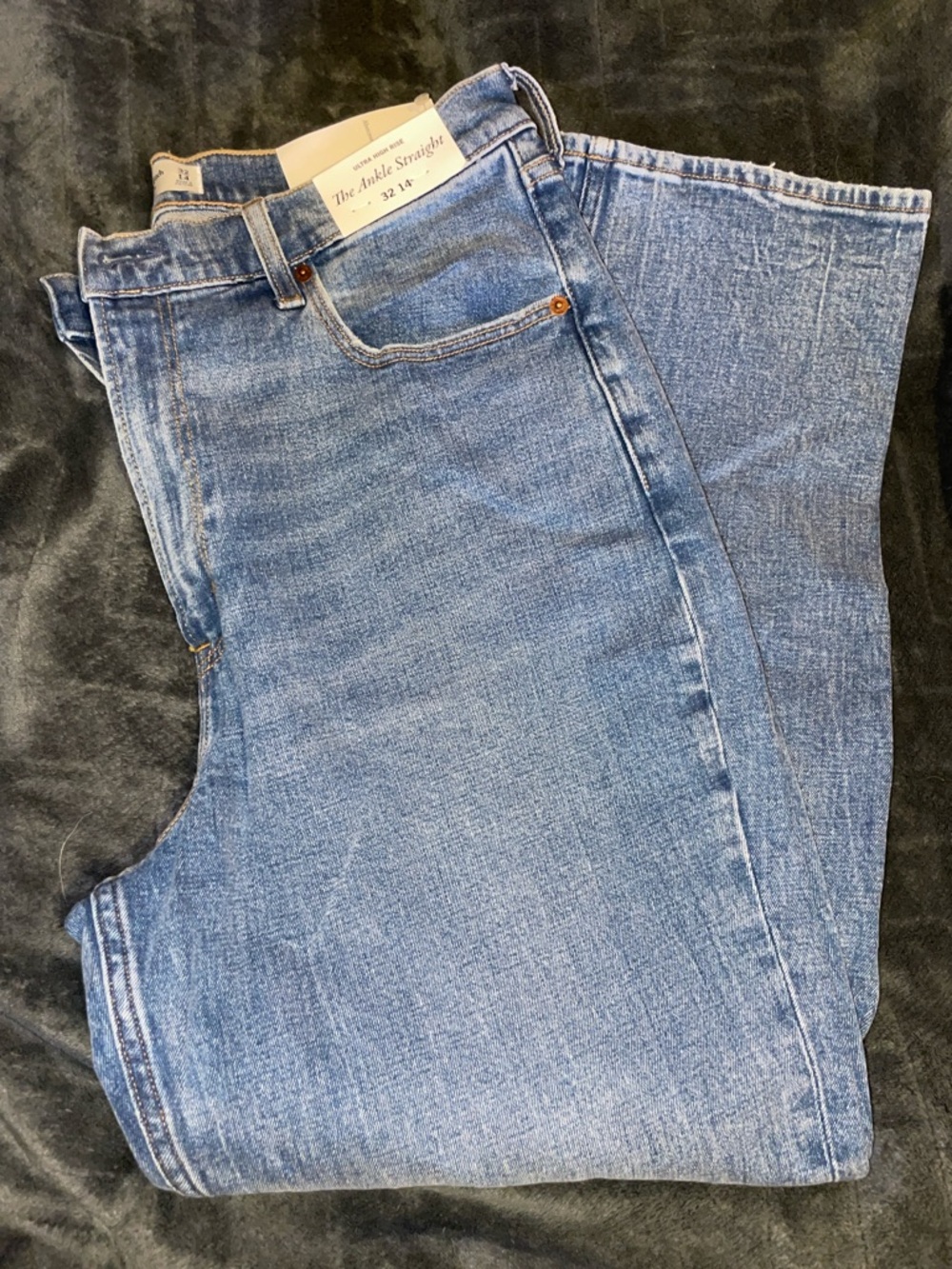 Ultra High Rise Straight Ankle Jeans Abercrombie&Fitch Size 32/14